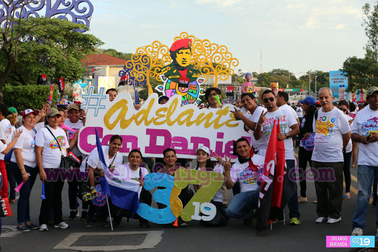 Juventud, Adelante con Daniel